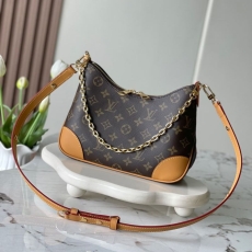 LV Hobo Bags